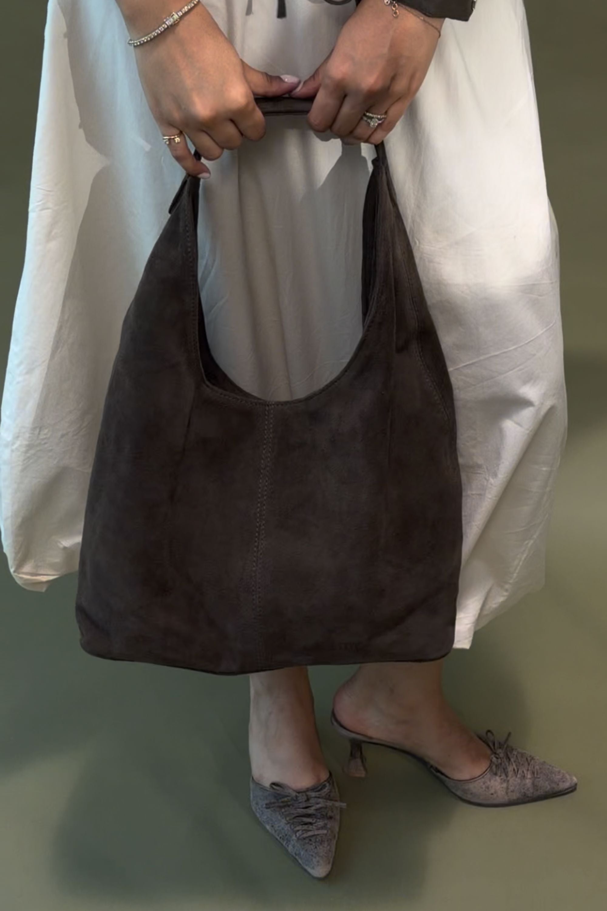 Deve Hobo Tote in Brown Suede