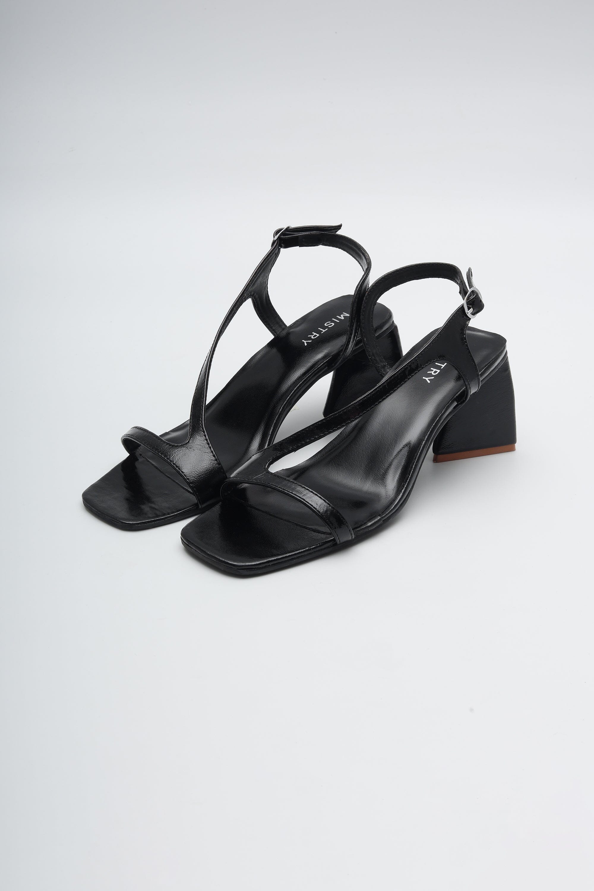 Valentina Heels In Onyx