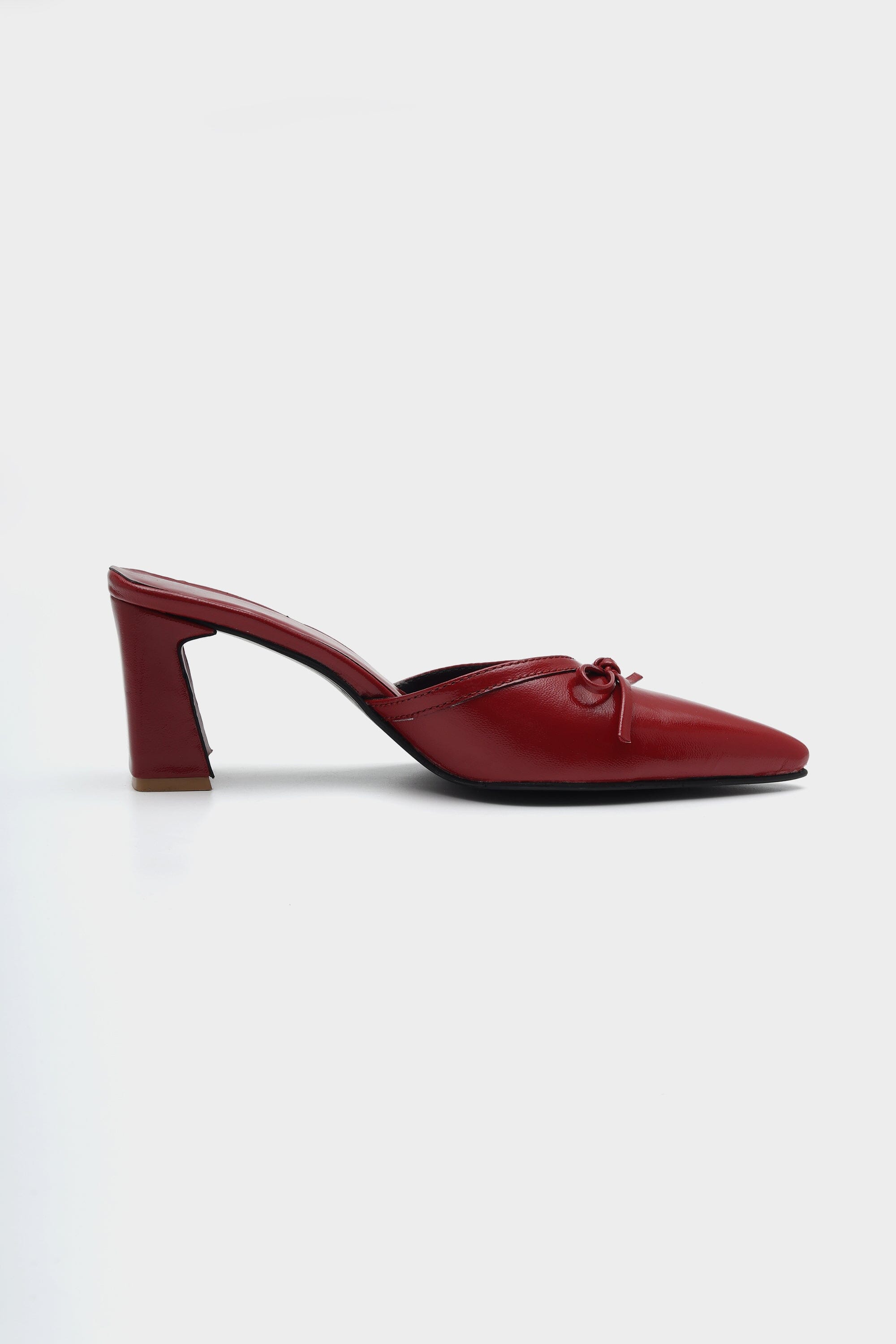 Rogue Sculpted Heels in Crimson