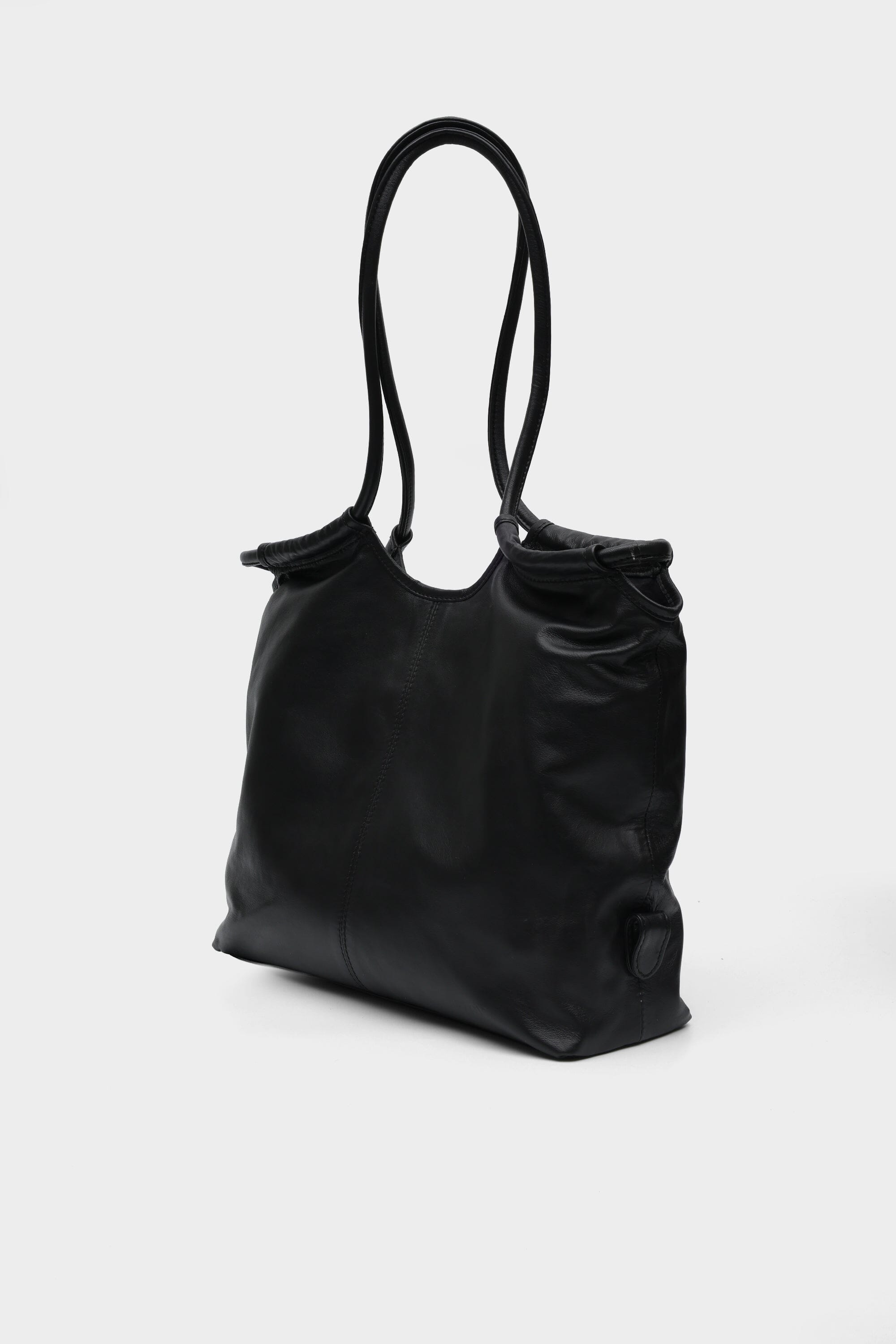 Maxi Tote in Black