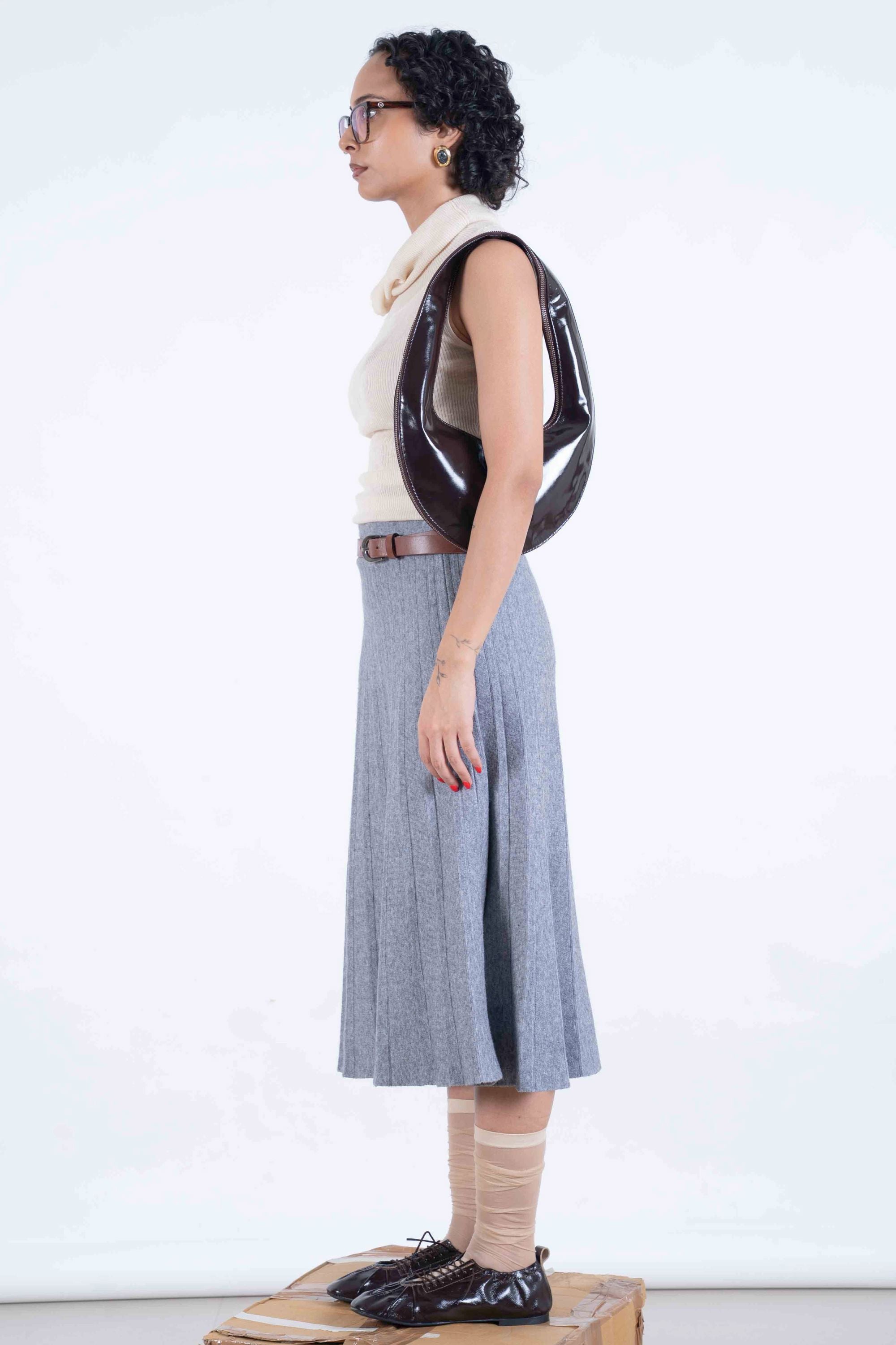 The Sloane Bag with Zipper Details in Brown