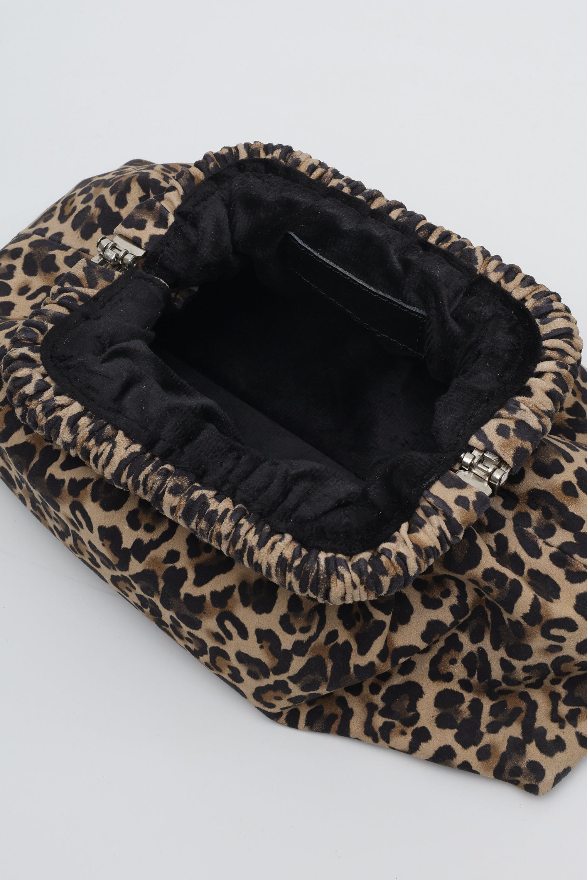 Slouch Clutch in Beige Leopard