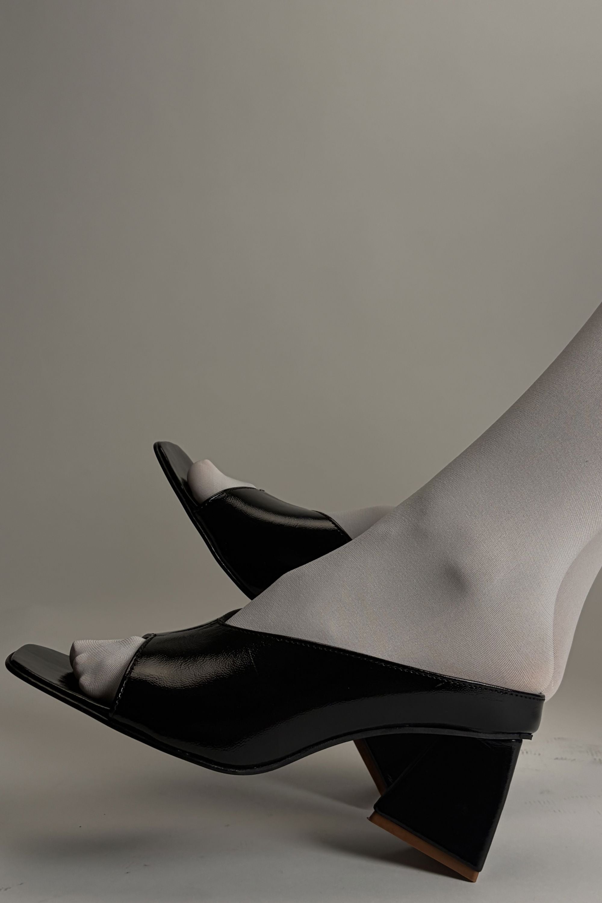 Vea Block Heels in Brown Patent Leather