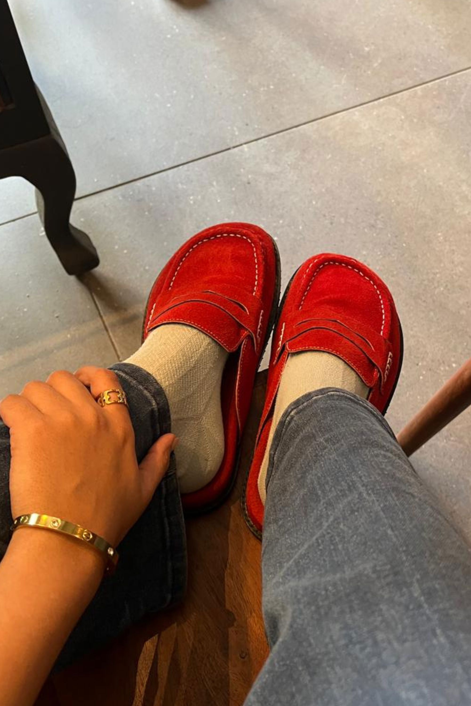 Suede Albas in Crimson