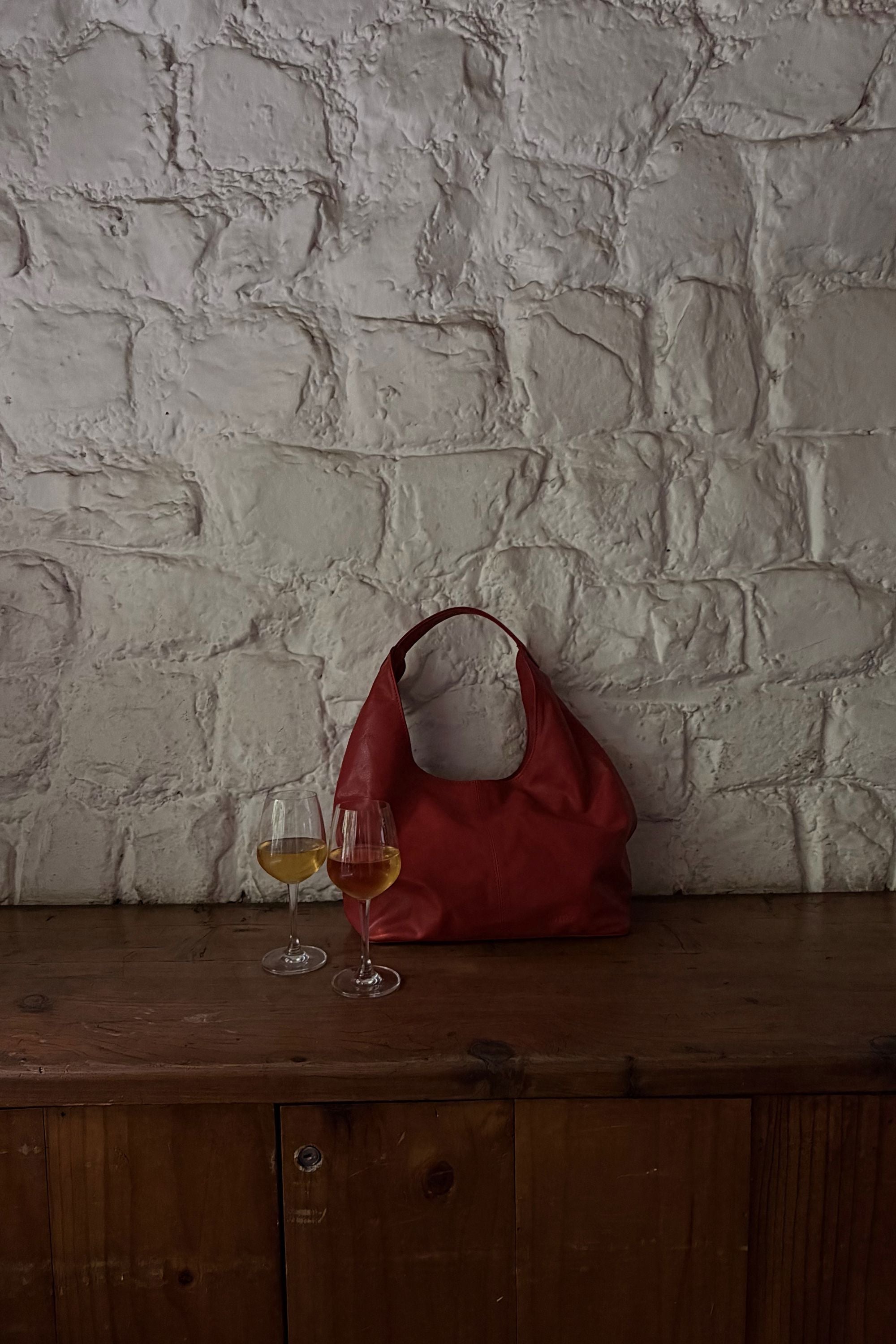 Deve Hobo Tote in Red