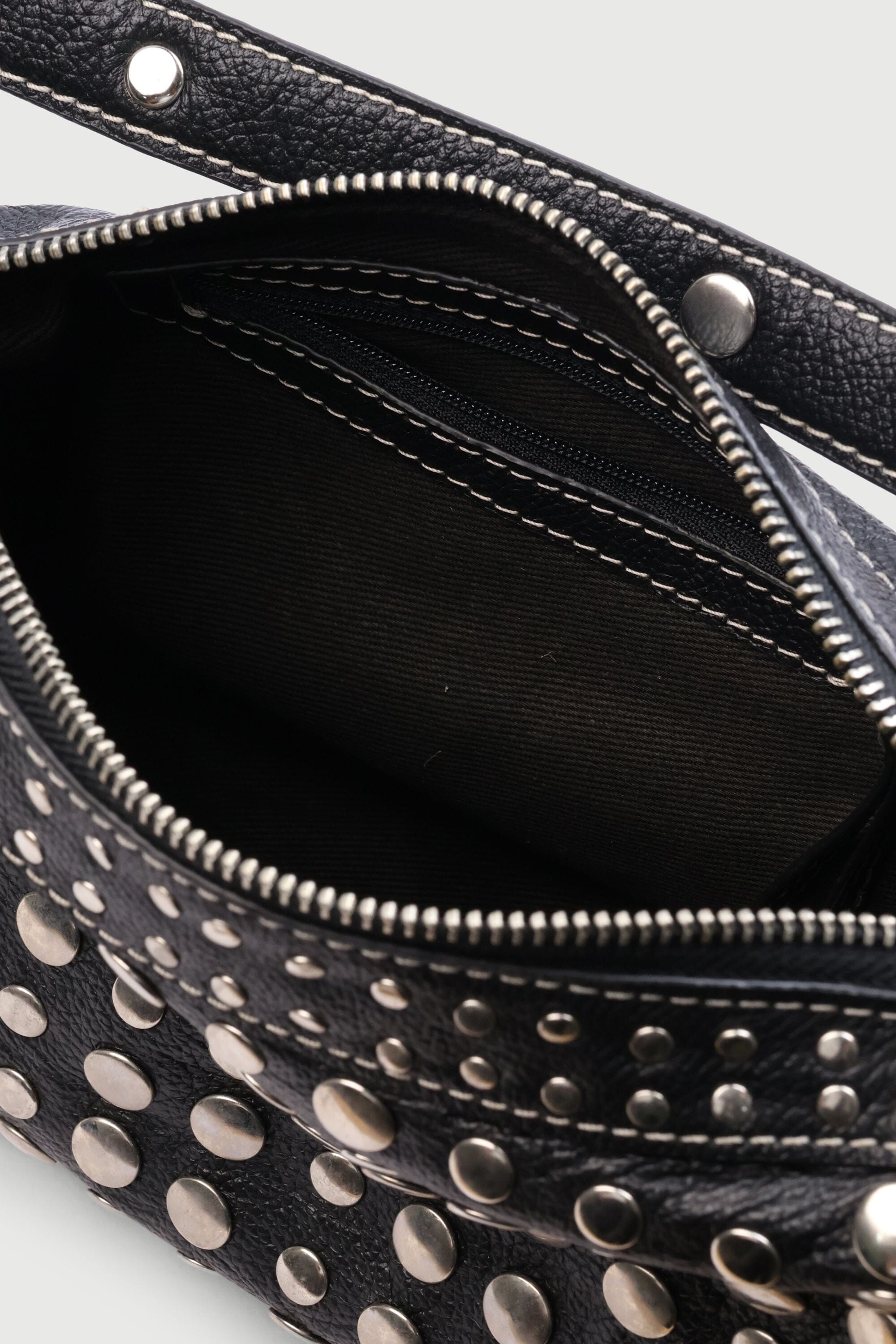 Icon Studded Baguette in Black