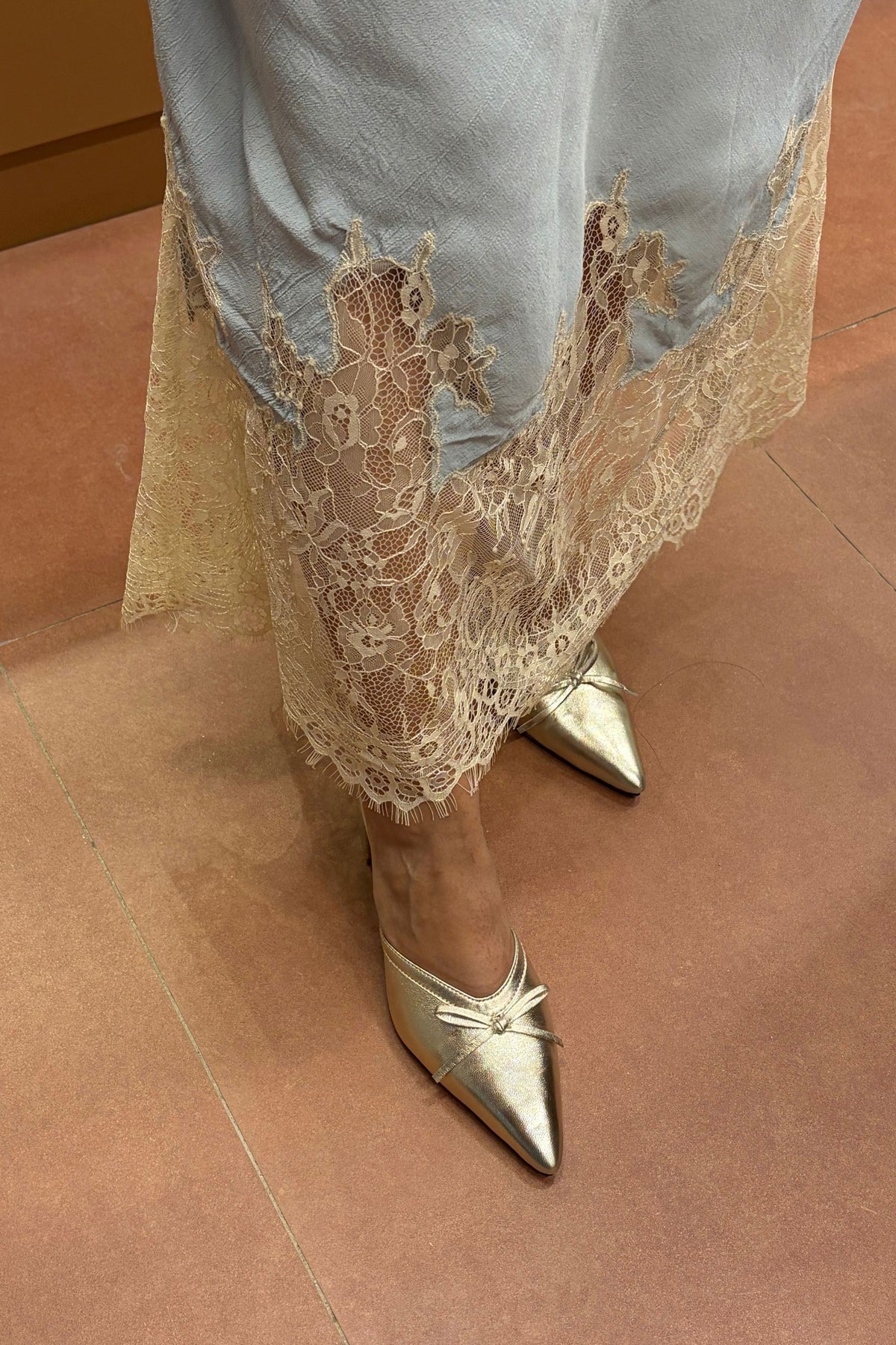 Rogue Sculpted Heels in Champagne