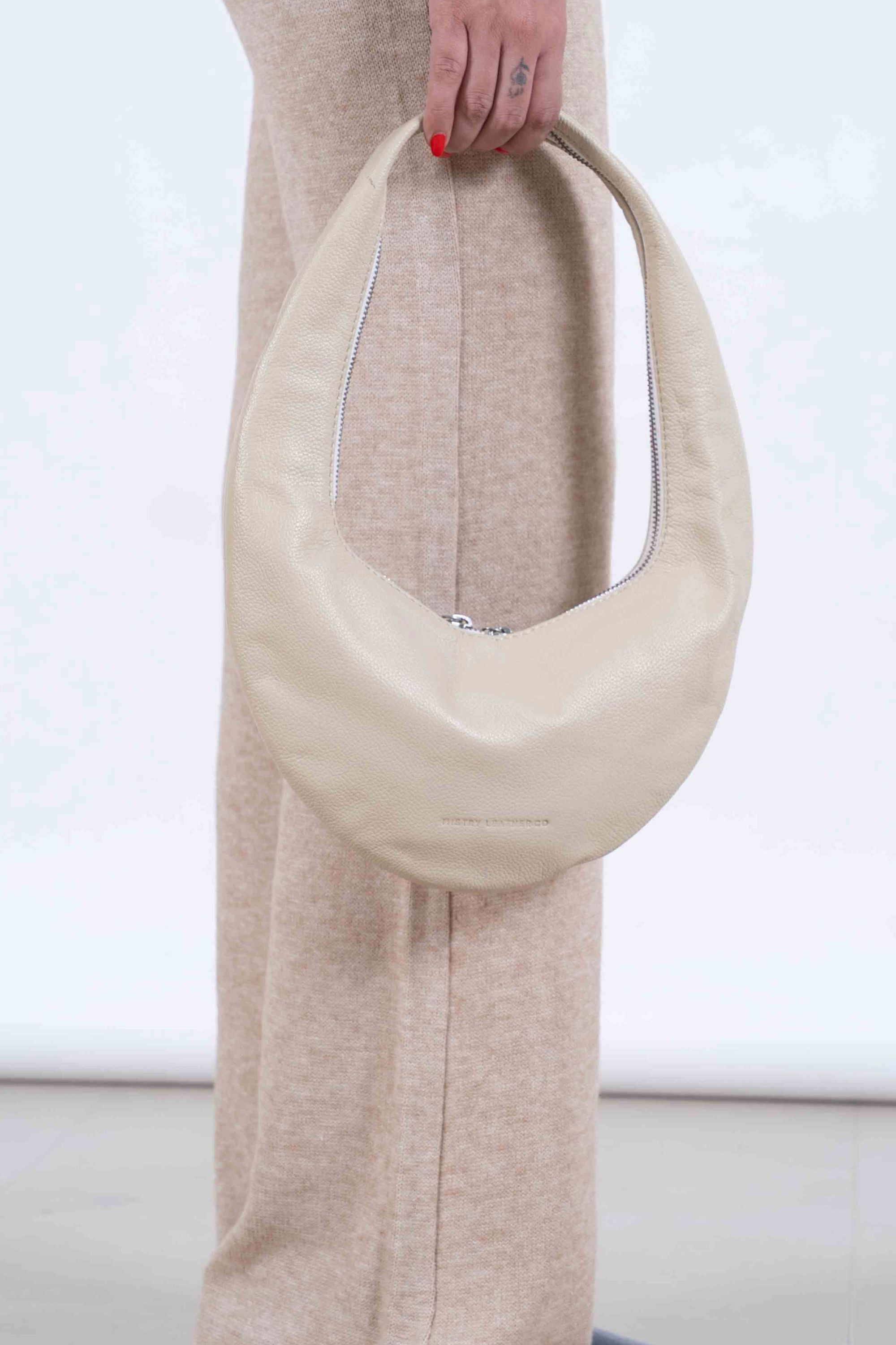 The Sloane Bag with Zipper Details in Off White