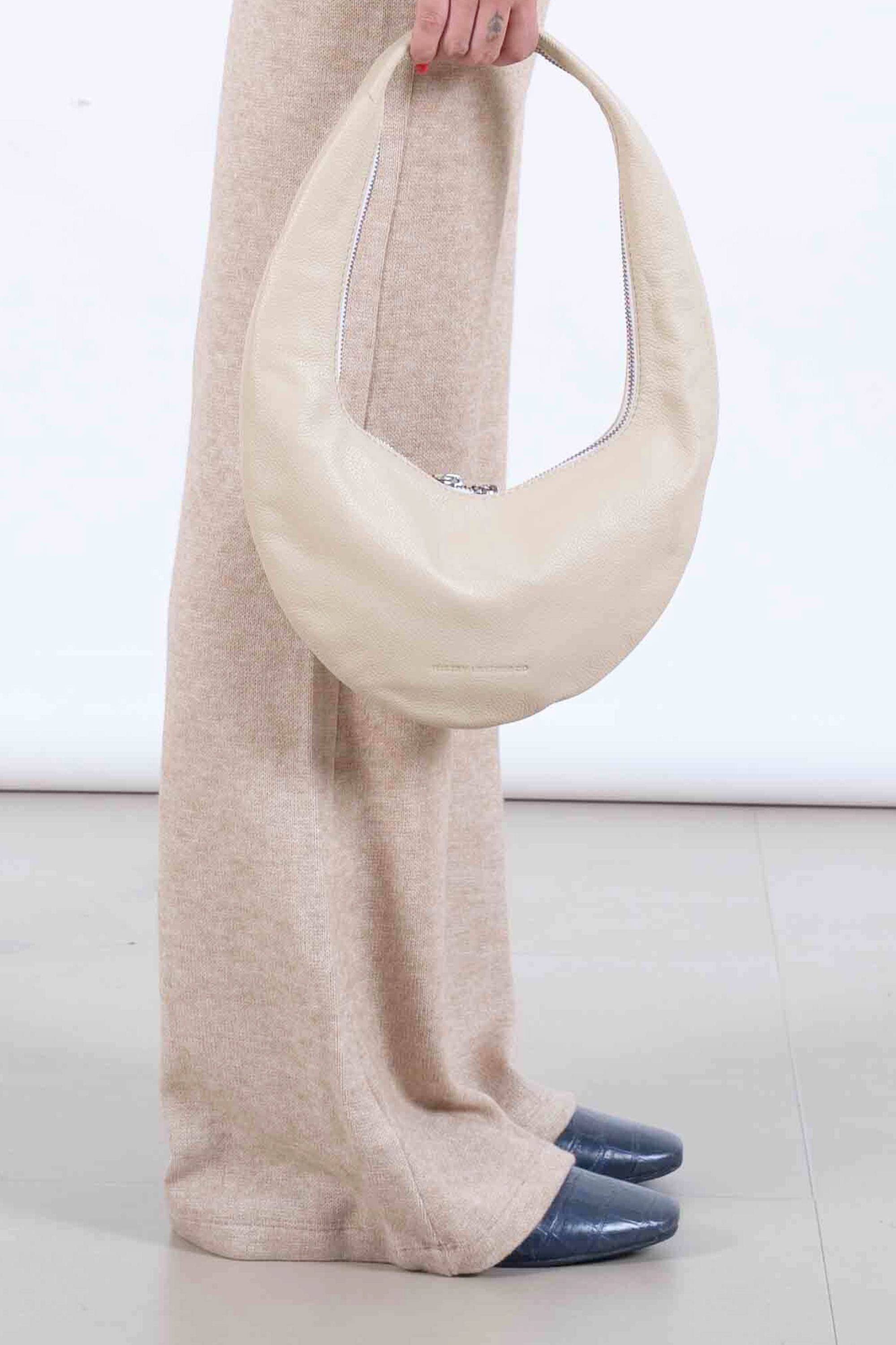 The Sloane Bag with Zipper Details in Off White