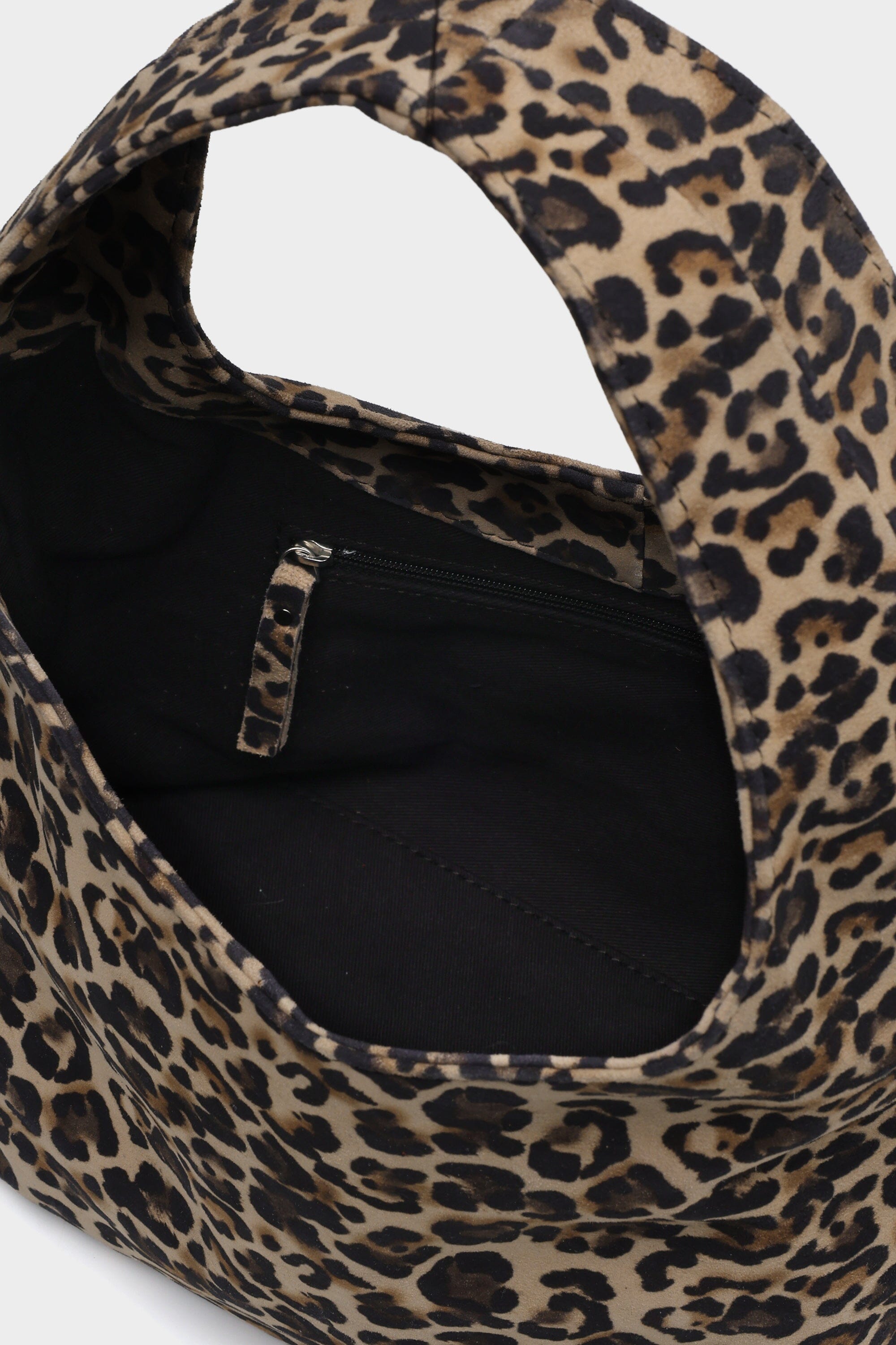 Classic Hobo Bag in Beige Leopard