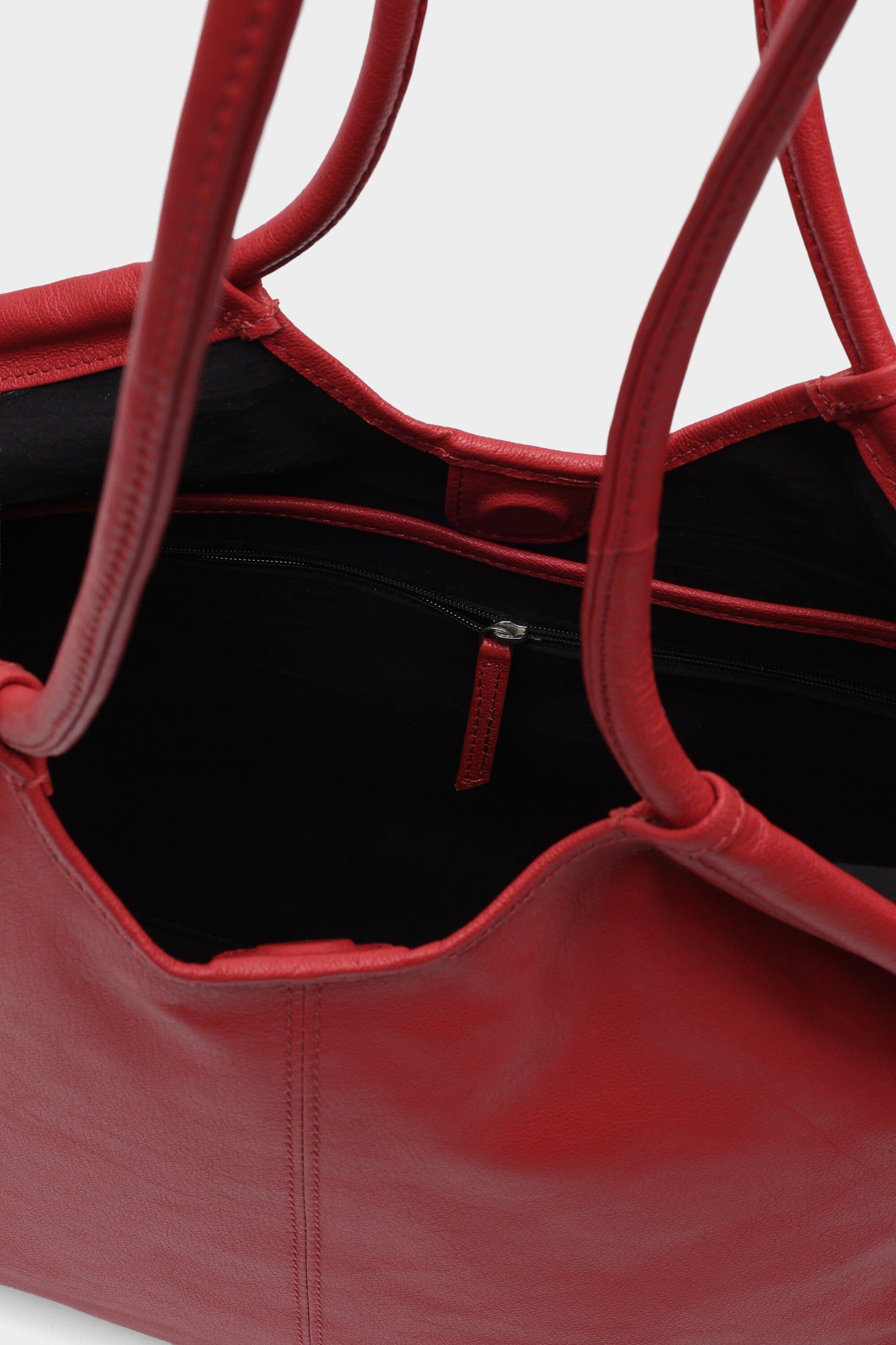 Maxi Tote in Red