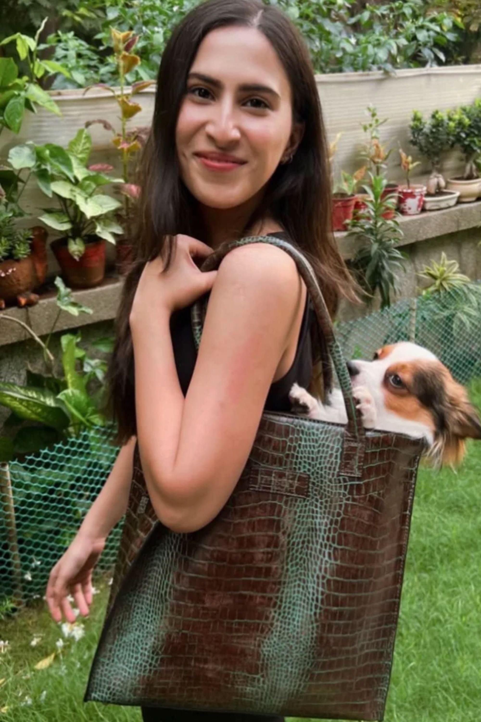 Box Tote in Rare Green