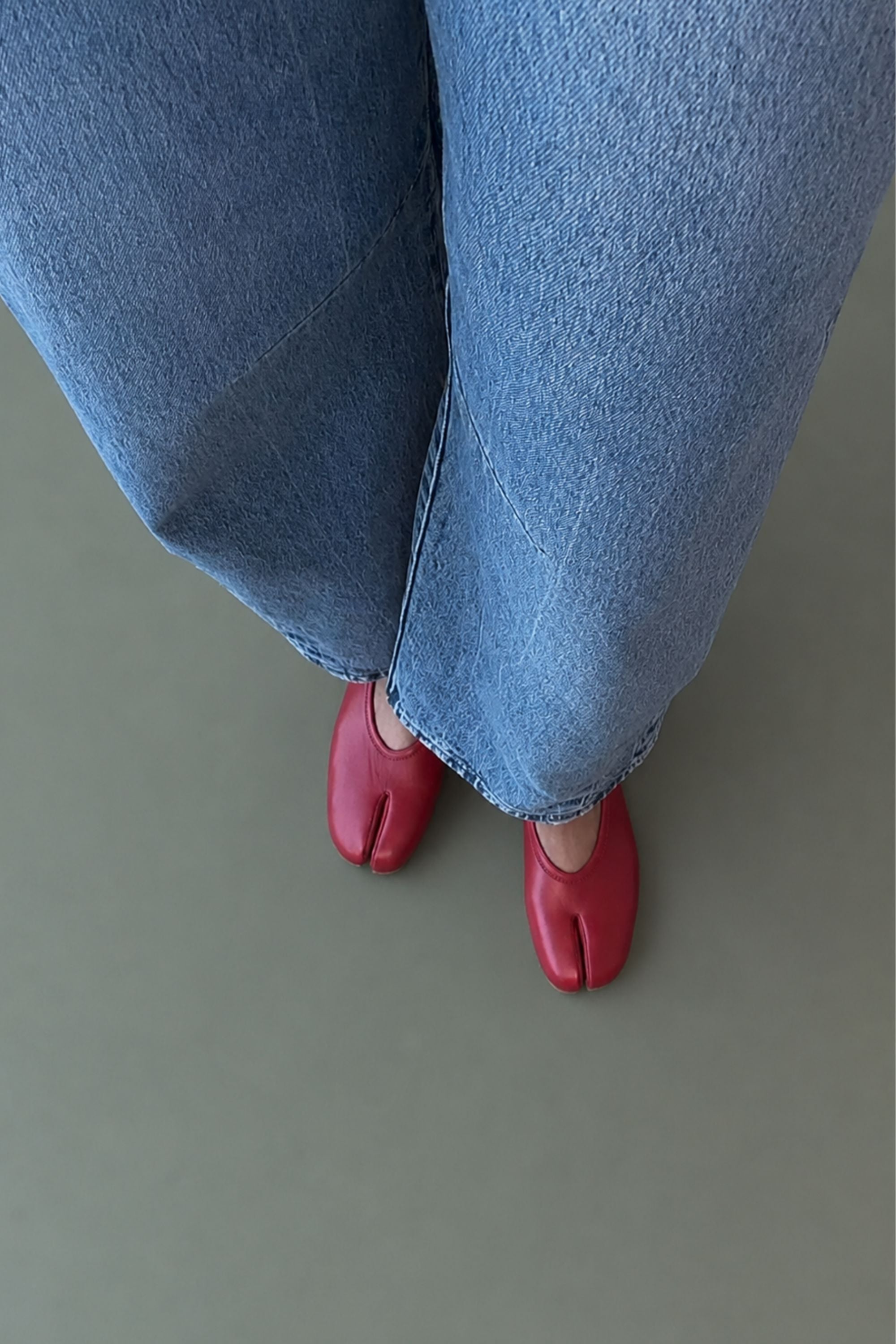 The DUPE in Red Sheep Leather