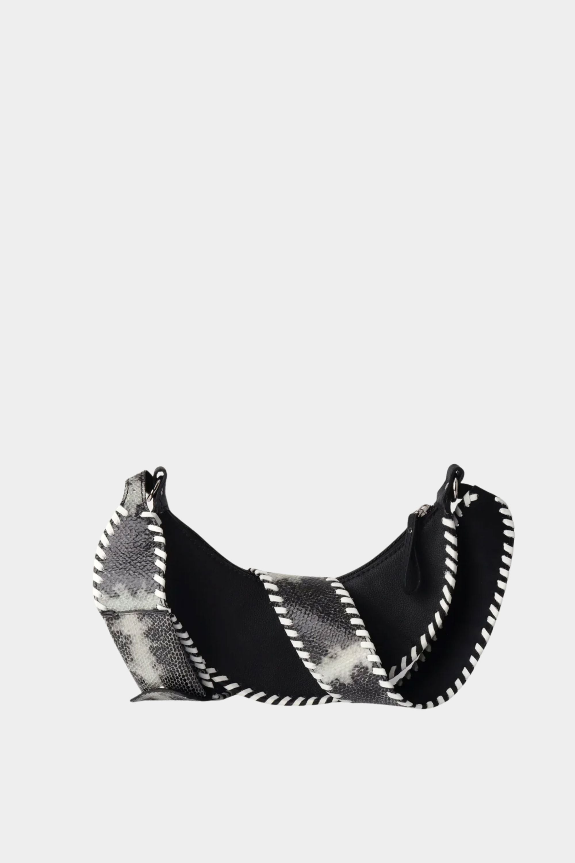 Selena Black Whipstich
