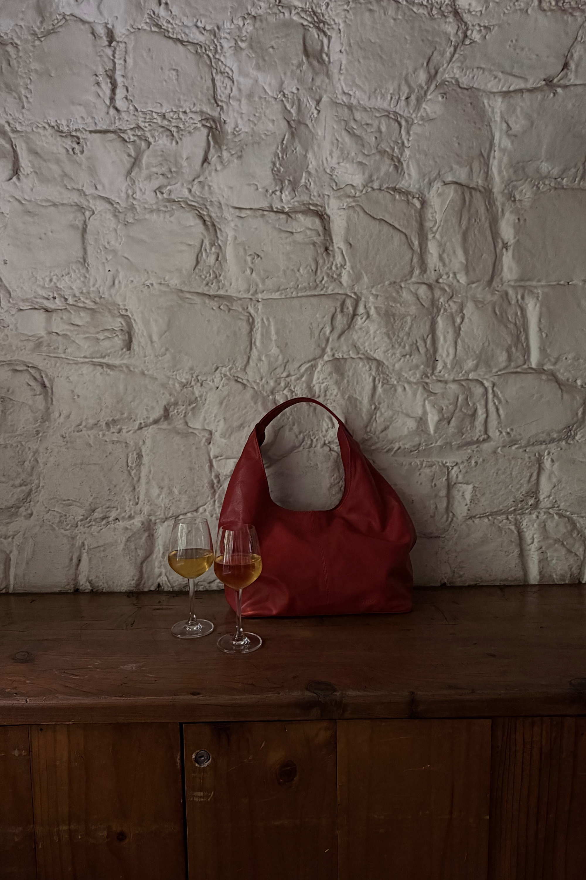 Deve Hobo Tote in Red