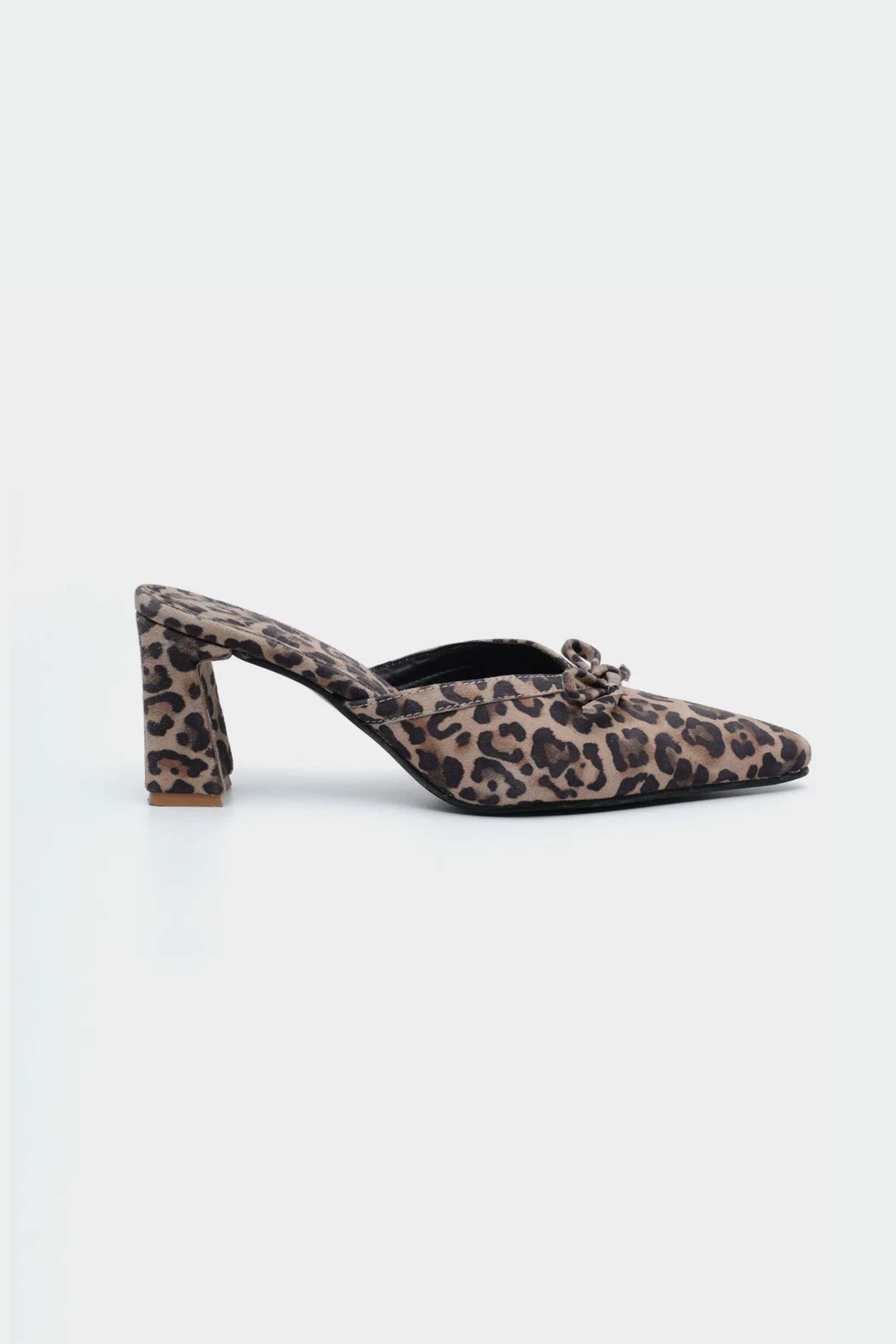 Rogue Sculpted Heels in Beige Leopard