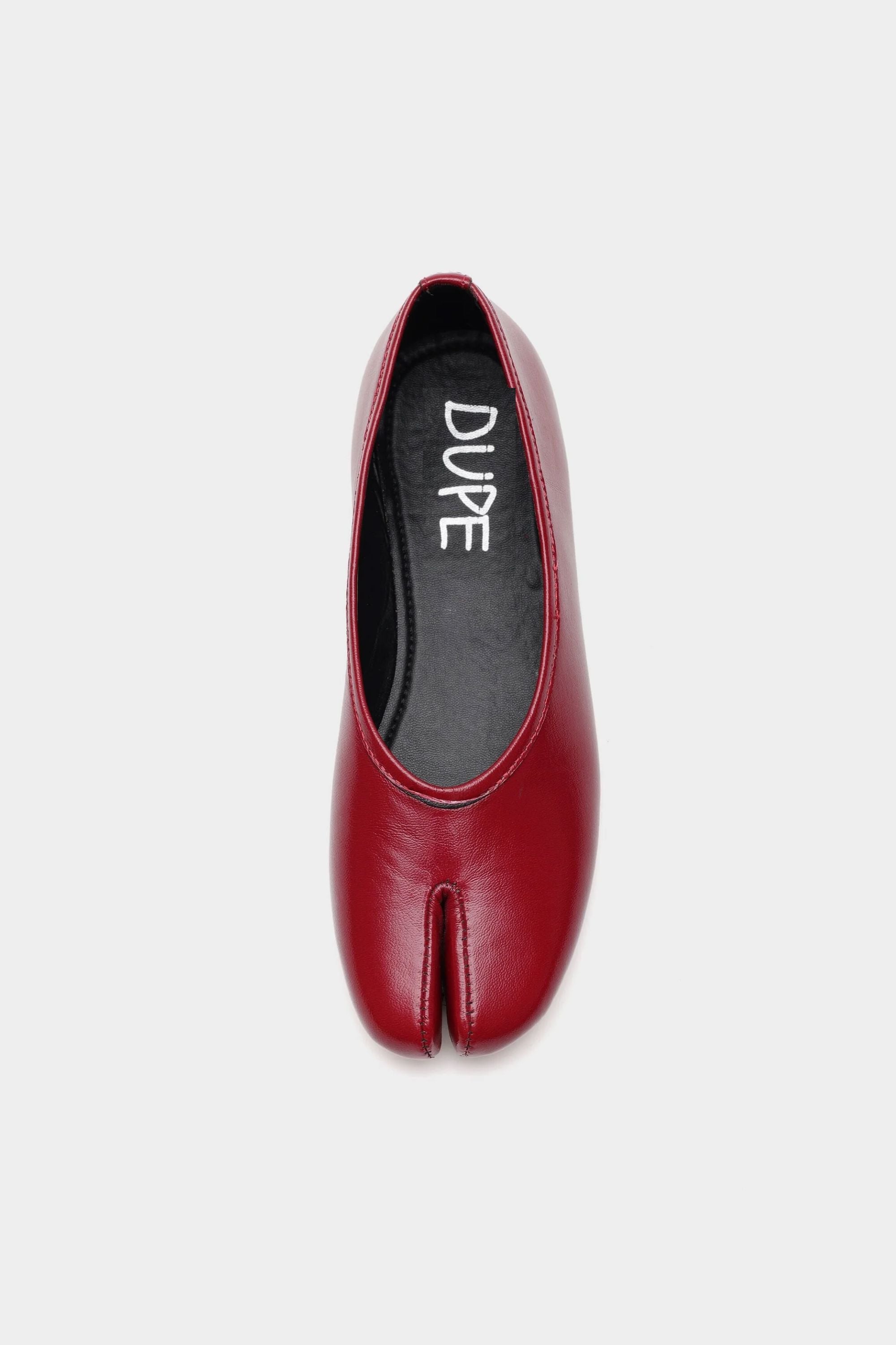 The DUPE in Crimson Crushed Patent Leather