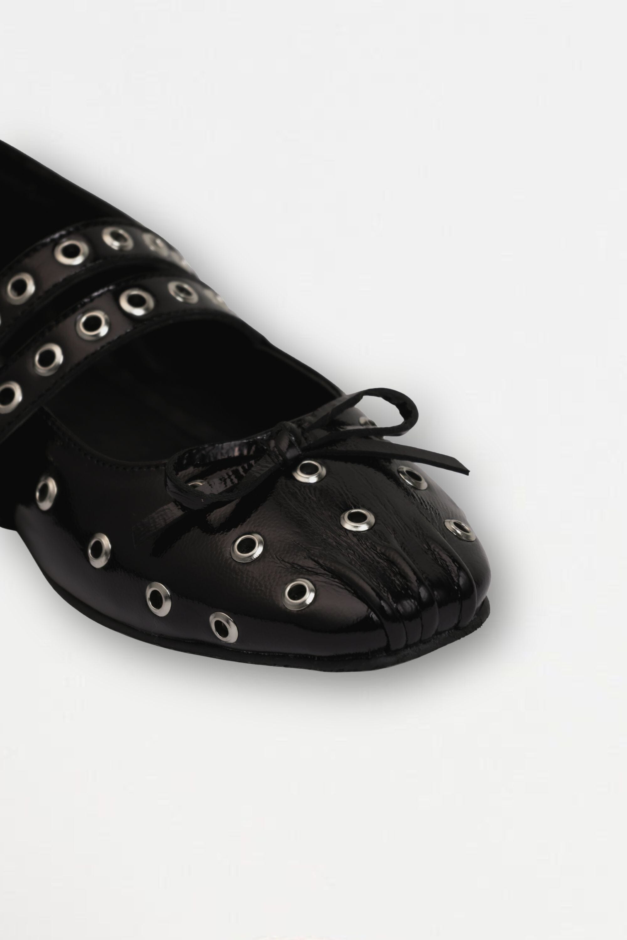 Black Rogue Ballerinas with Grommets